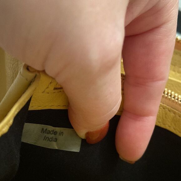 See by Chloe long Wallet wristlet Mustard color NWT zipper closure - Picture 7 of 11